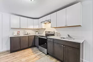 29 Tarbell St, Pepperell, MA 01463 - Photo 3