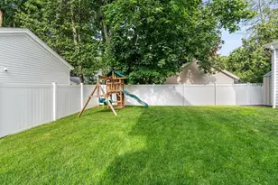 638 Webster St, Needham, MA 02492 - Photo 41