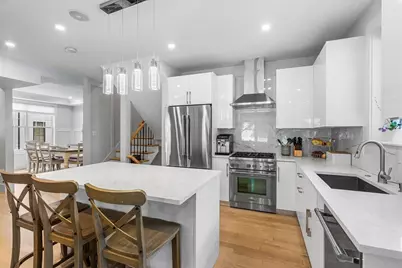 638 Webster St #638, Needham, MA 02492 - Photo 3