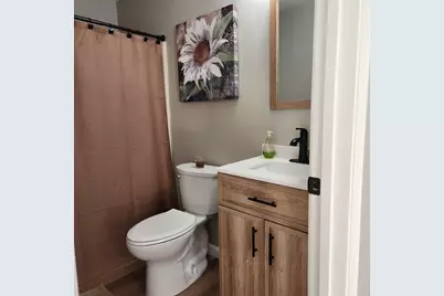 5455 N Main St #2C, Fall River, MA 02720 - Photo 9