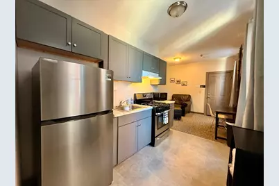 70 Russell #3, Worcester, MA 01609 - Photo 1