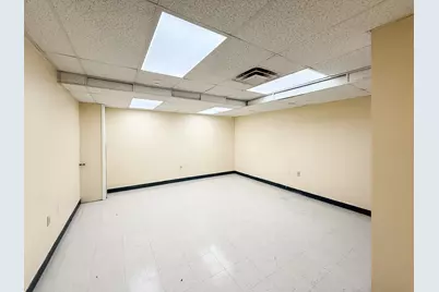 50 Meridian St #B, Boston, MA 02128 - Photo 5