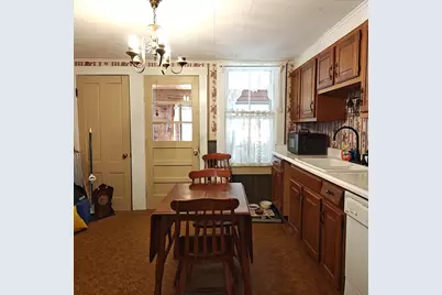 233 Maple St, Warren, MA 01083 - Photo 3