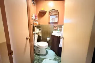 331 Burncoat St, Worcester, MA 01606 - Photo 21