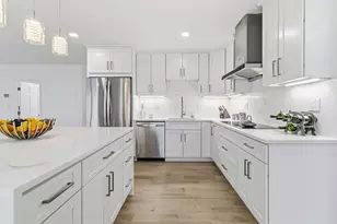 183 Gardner St, Hingham, MA 02043 - Photo 11