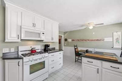 112 Grassy Gutter Road, Longmeadow, MA 01106 - Photo 11