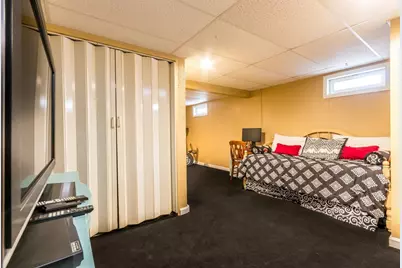 58 Maple St, Bourne, MA 02532 - Photo 17