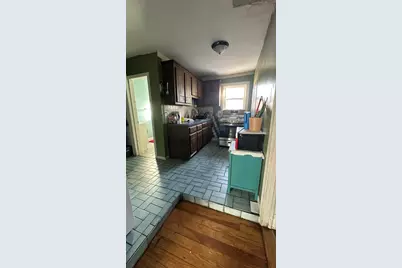 217 Plain St, Fall River, MA 02723 - Photo 31
