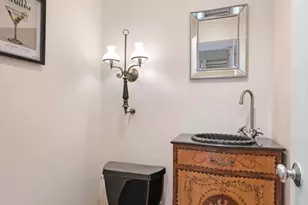 55 Brackett Pl, Marblehead, MA 01945 - Photo 19