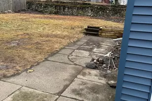 324 Lowell St, Peabody, MA 01960 - Photo 3