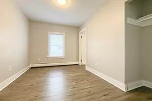 25 Kinsley St, Nashua, NH 03060 - Photo 5