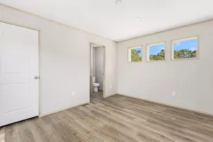 460 Collins St, Attleboro, MA 02703 - Photo 17