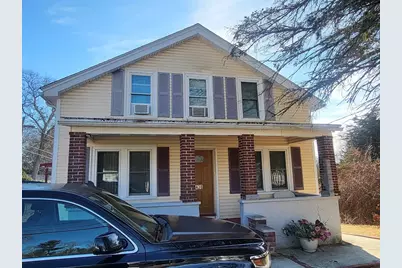 438 School St, Stoughton, MA 02072 - Photo 1