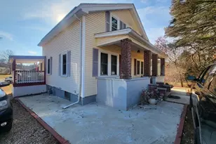 438 School St, Stoughton, MA 02072 - Photo 19