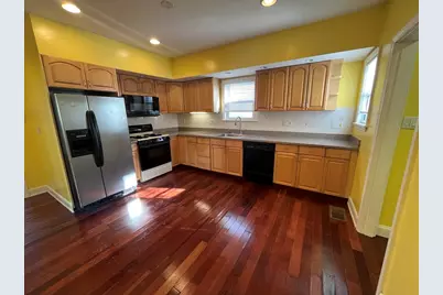 6 Eliot #1, Somerville, MA 02143 - Photo 1