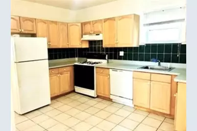 8 Berkeley St #3, Watertown, MA 02472 - Photo 11