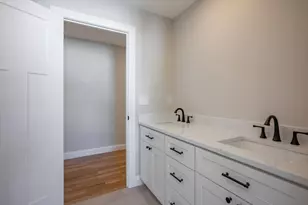 6 Newbury, Pelham, NH 03076 - Photo 33