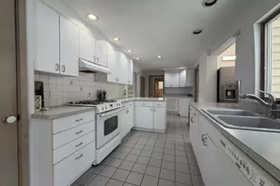 12 Community Way, Foxboro, MA 02035 - Photo 1