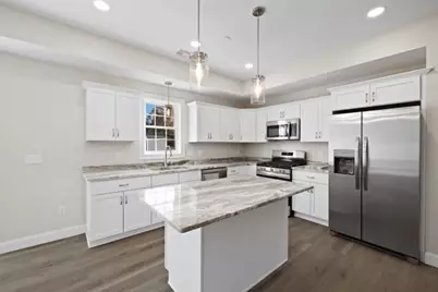 29 Johnson St #C, Taunton, MA 02780 - Photo 5