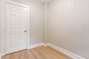 14-24 C St, Northbridge, MA 01588 - Photo 13