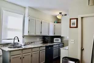 10 Cushing St, Salem, MA 01970 - Photo 9