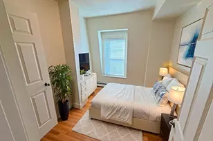 130 W 8th St, Boston, MA 02127 - Photo 11