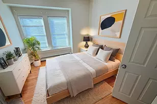 130 W 8th St, Boston, MA 02127 - Photo 9