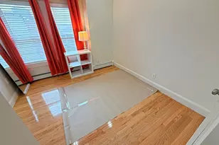 130 W 8th St, Boston, MA 02127 - Photo 17