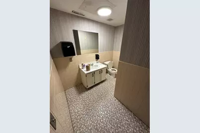 180 Westfield St #A, West Springfield, MA 01089 - Photo 13