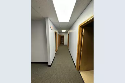 180 Westfield St #A, West Springfield, MA 01089 - Photo 7