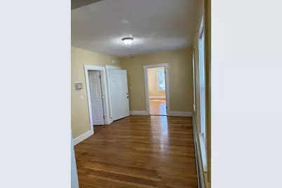 43 Leavitt St #2, Brockton, MA 02301 - Photo 3