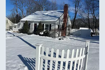 61 Westernview Cir, East Longmeadow, MA 01028 - Photo 3