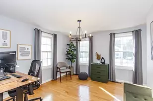 979 Hildreth St, Dracut, MA 01826 - Photo 7