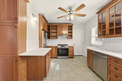 22 Lewis St #2, Newton, MA 02458 - Photo 13