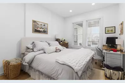 194 Emerson St, Boston, MA 02127 - Photo 13