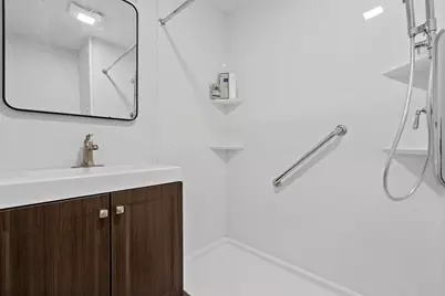 194 Emerson St, Boston, MA 02127 - Photo 15