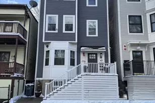 43 Wordsworth St, Boston, MA 02128 - Photo 11