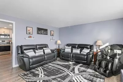 35 Christopher Dr #35, Methuen, MA 01844 - Photo 7