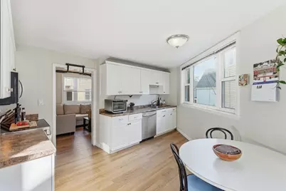 13 Knowlton Street, Boston, MA 02127 - Photo 19