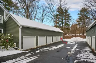 75 Amity Pl, Amherst, MA 01002 - Photo 31