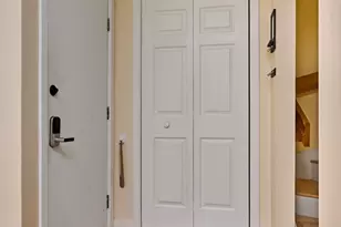 75 Amity Pl, Amherst, MA 01002 - Photo 3