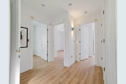 1035 Commonwealth Ave #502, Boston, MA 02215 - Photo 11