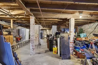 12 Reynolds St, New Bedford, MA 02740 - Photo 35