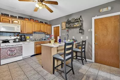 12 Reynolds St, New Bedford, MA 02740 - Photo 9