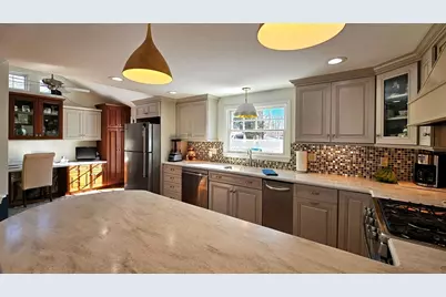 84 Cameron Rd, Norwood, MA 02062 - Photo 7