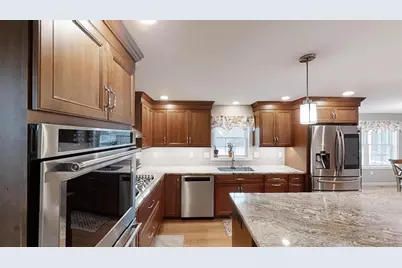 244 Kennedy Rd, Goffstown, NH 03045 - Photo 3