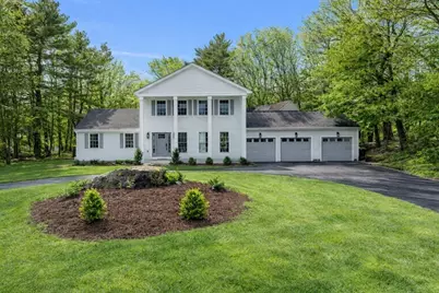 39 Canavan Dr, Braintree, MA 02184 - Photo 1