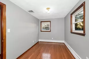 2 Heath St, Billerica, MA 01821 - Photo 27