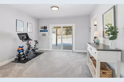 55 Greencourt Street, Worcester, MA 01604 - Photo 23