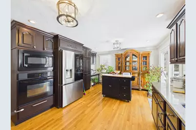 23 Elmwood Dr, Berkley, MA 02779 - Photo 7